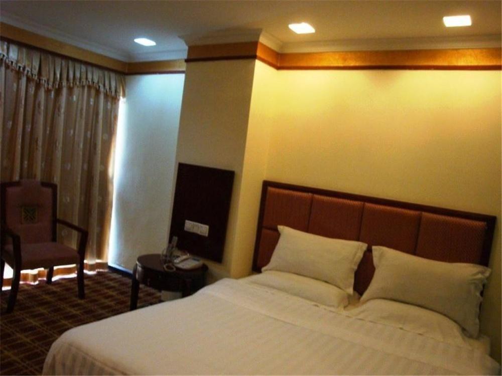 Baojiang Yingbin Hotel Джухай Екстериор снимка
